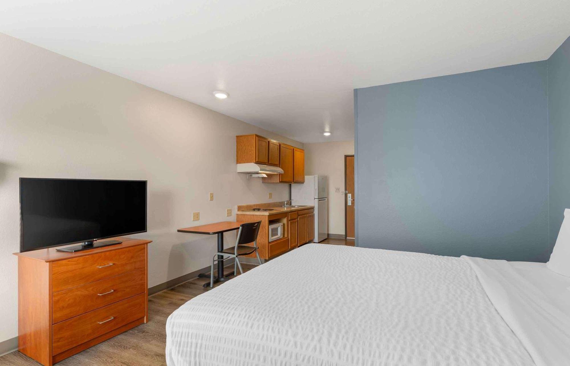 Extended Stay America Select Suites - Cleveland - Avon Экстерьер фото